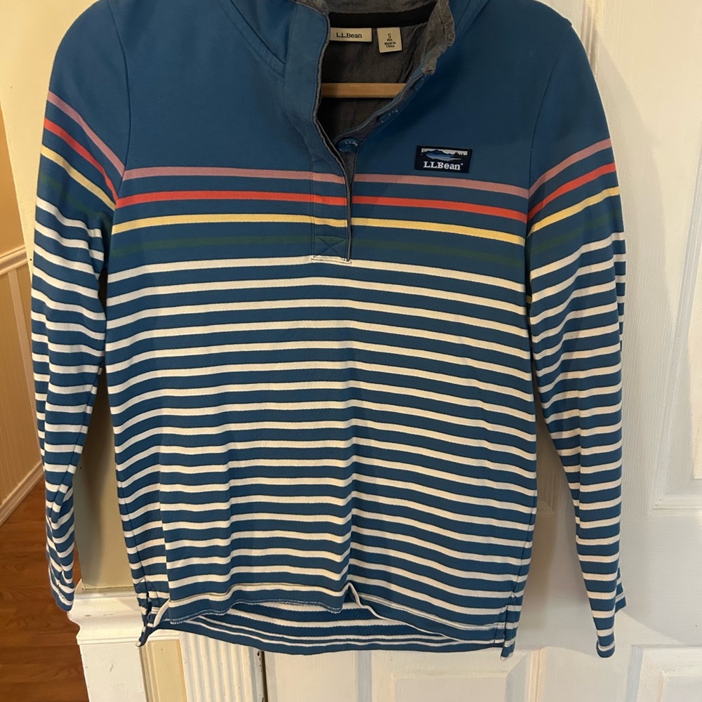 Vintage L.L. Bean Blue Henley with Stripes size Small
